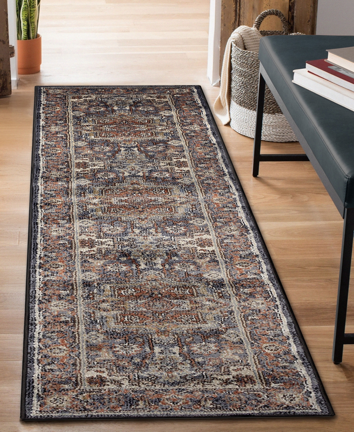 Liora Manne Ariana Heriz 1'11"x7'6" Runner Area Rug In Navy