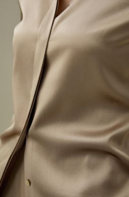 Women's Elegant Silhouette Silk Shirt