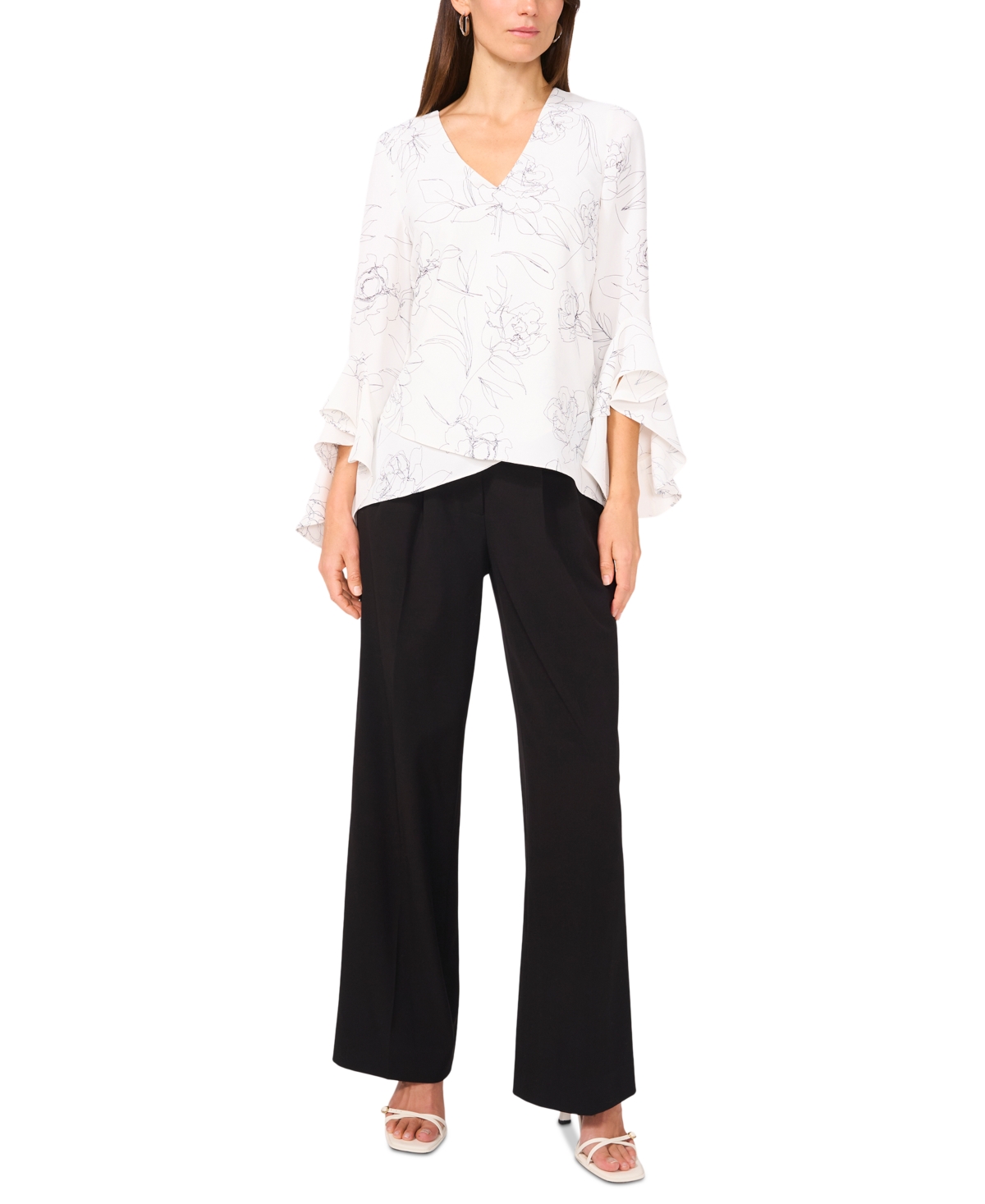 VINCE CAMUTO WOMEN'S FLORAL V-NECK 3/4-FLUTTER-SLEEVE BLOUSE 