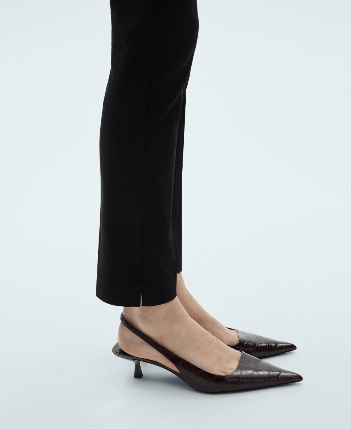 Shop Mango Women's Crop Skinny Pants In Black