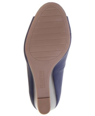 Women's Elinor Mid Wedge Pumps