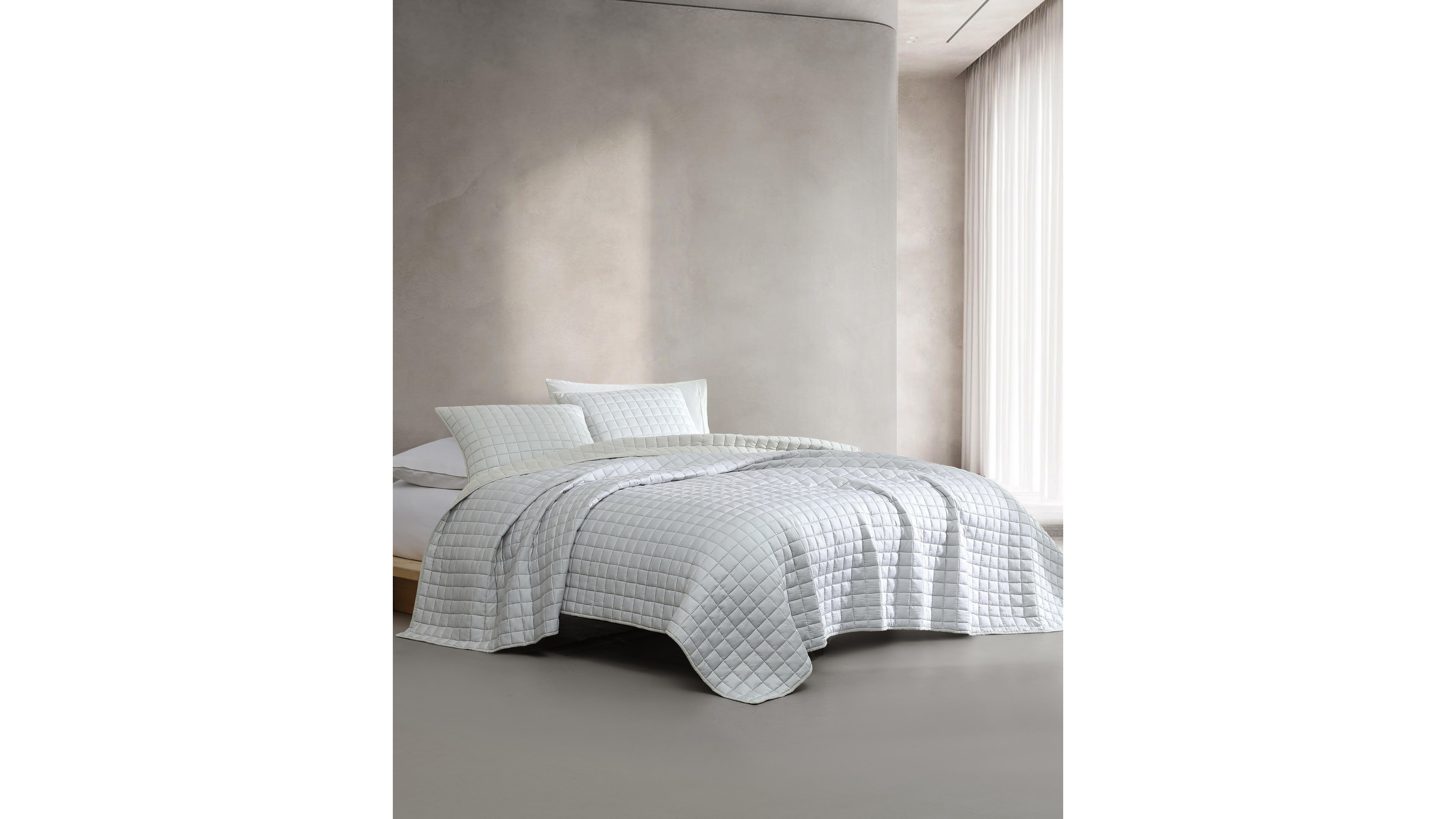Calvin Klein Tencel Solid Reversible 3-Pc. Quilt Set, Queen