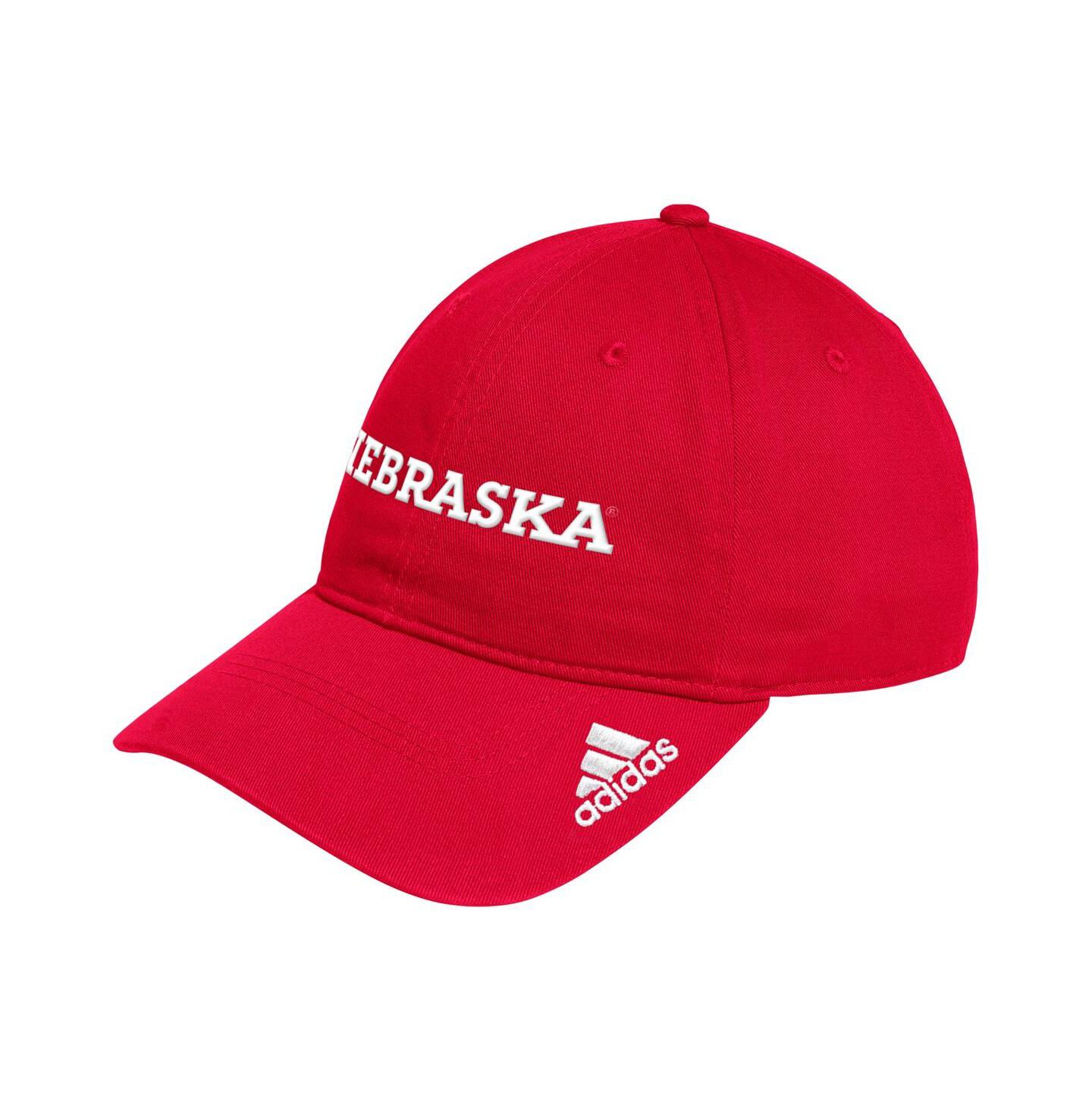 Мужская кепка adidas Scarlet Nebraska Huskers Locker Room Wordmark Slouch Adjustable Hat — фото 1