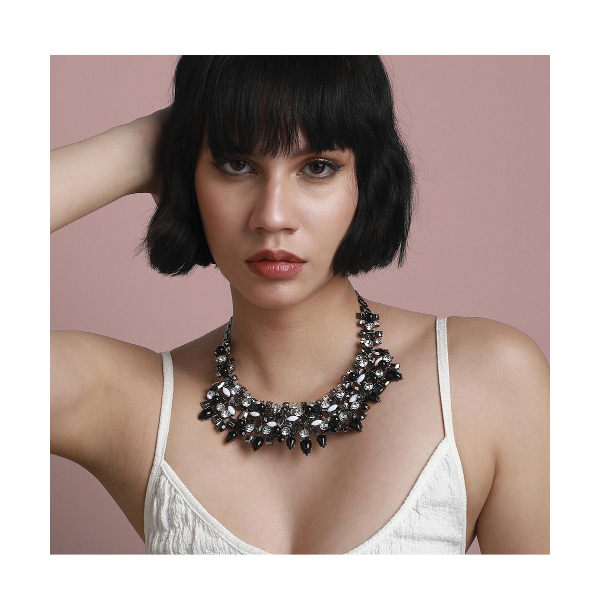 Sohi Party Statement Necklace In Black
