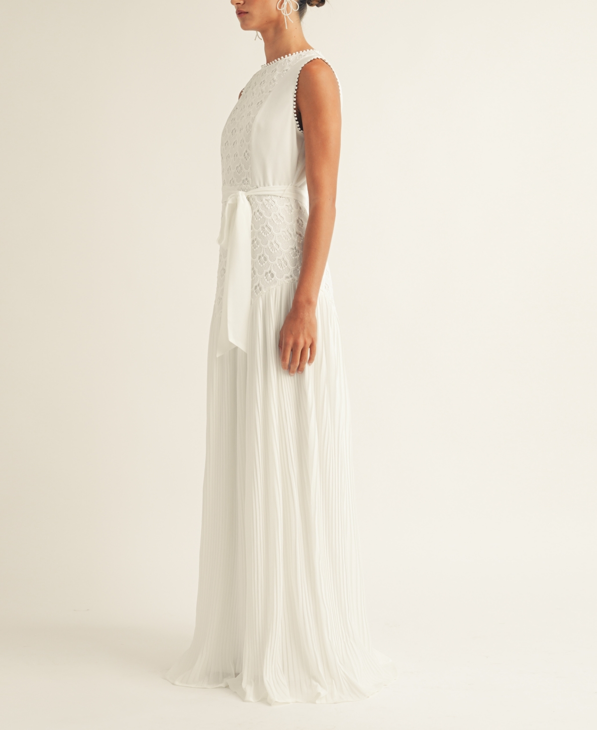 Arose Studio, Inc Women's Allison Pleated Sleeveless Dress In White