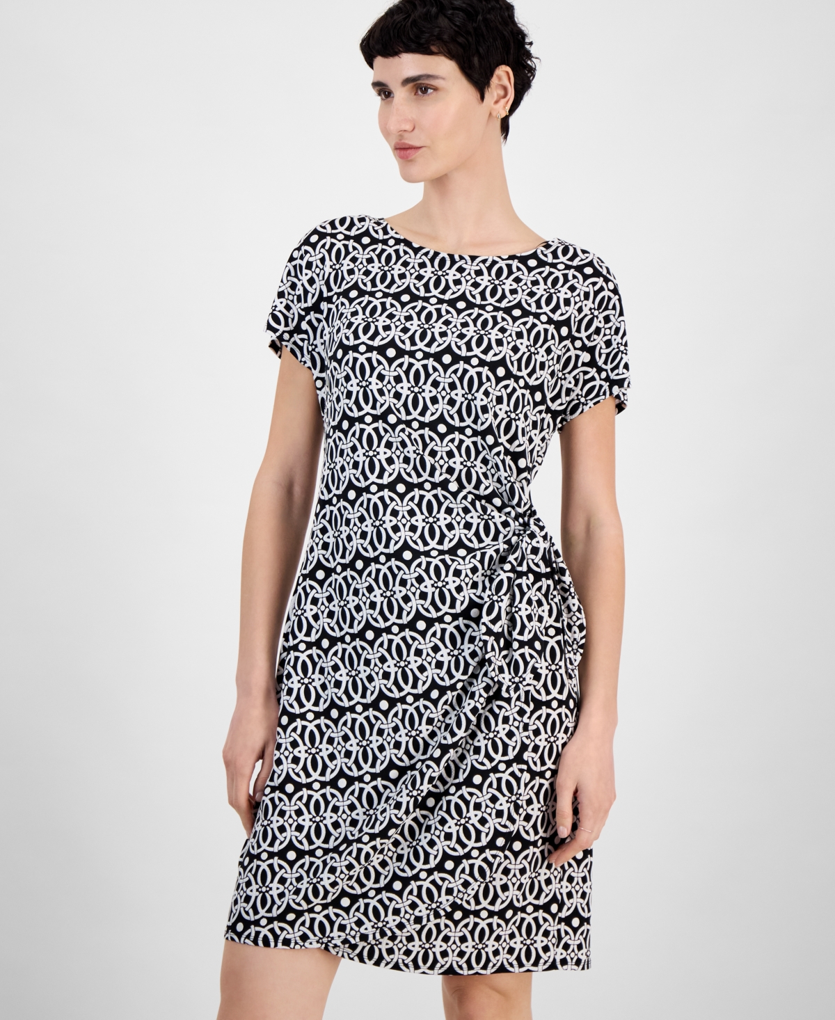 Robbie Bee Women's Printed Sarong Short-sleeve Dress In Black White