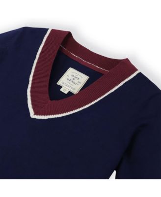 Women's Long Sleeve Fine Gauge V-Neck Sweater