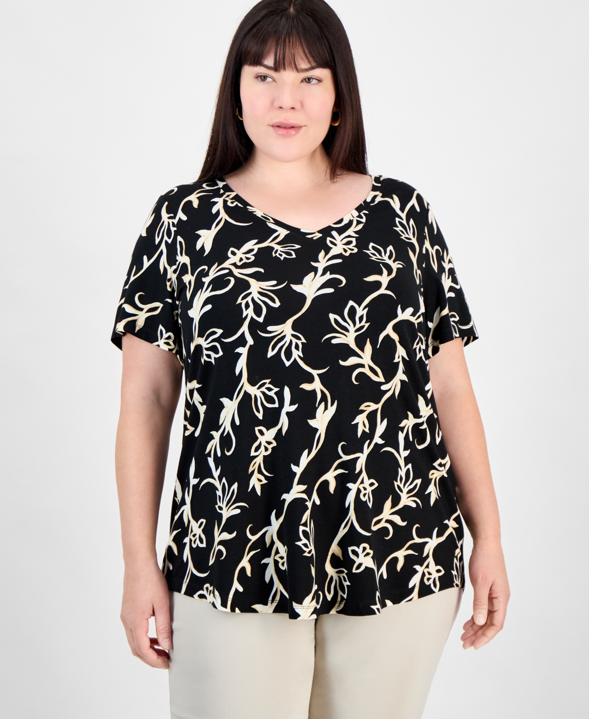 JM COLLECTION PLUS SIZE V-NECK SHORT-SLEEVE TOP, EXCLUSIVELY AT MACY'S 