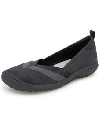Women's Salma Casual Closed Shoe