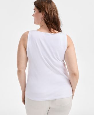 Plus Size Solid-Color Scalloped V-Neck Tank Top