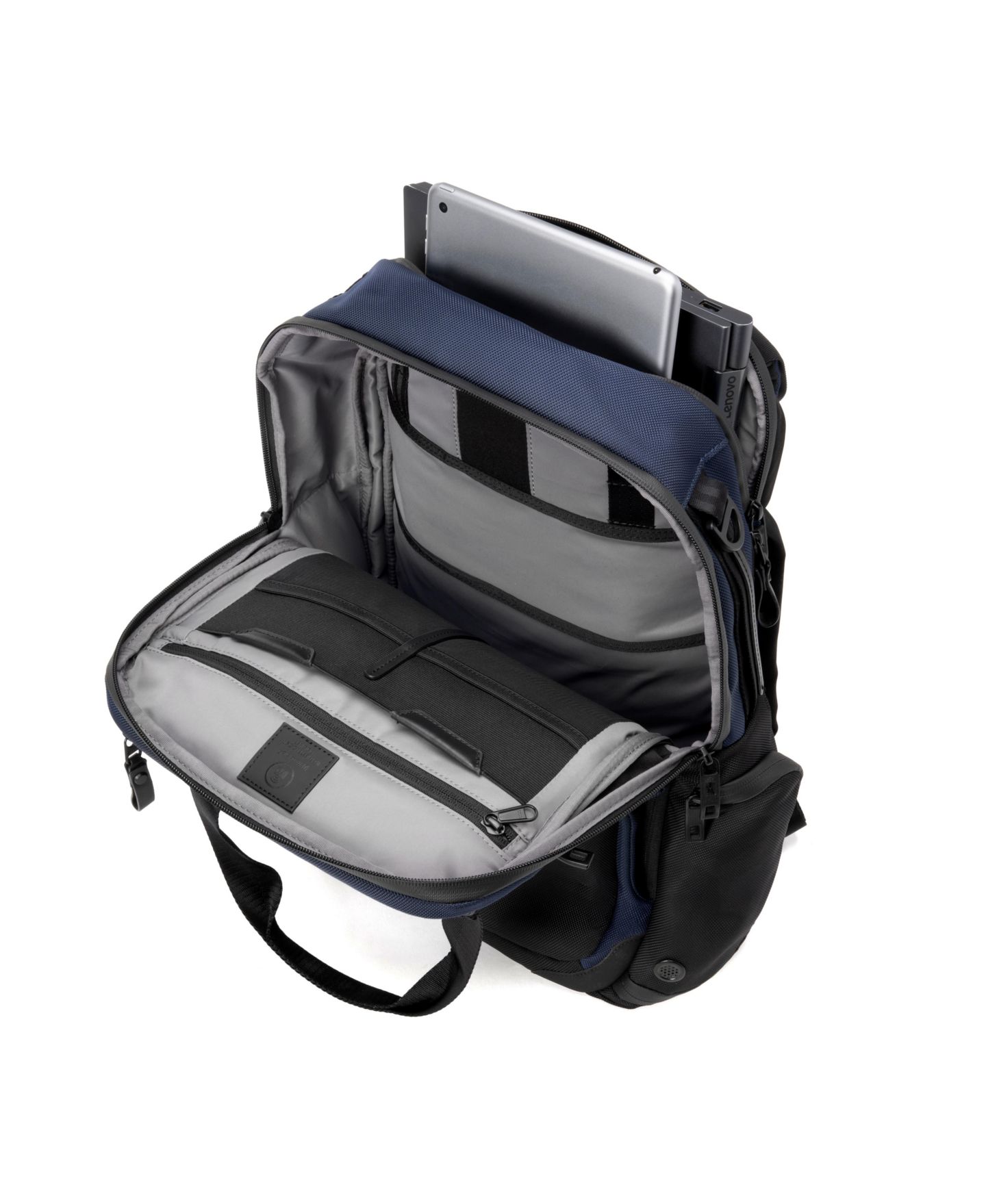 Рюкзак Travelpro Altitude Medium Expandable Laptop, цвет: Тёмно-синий — фото 4