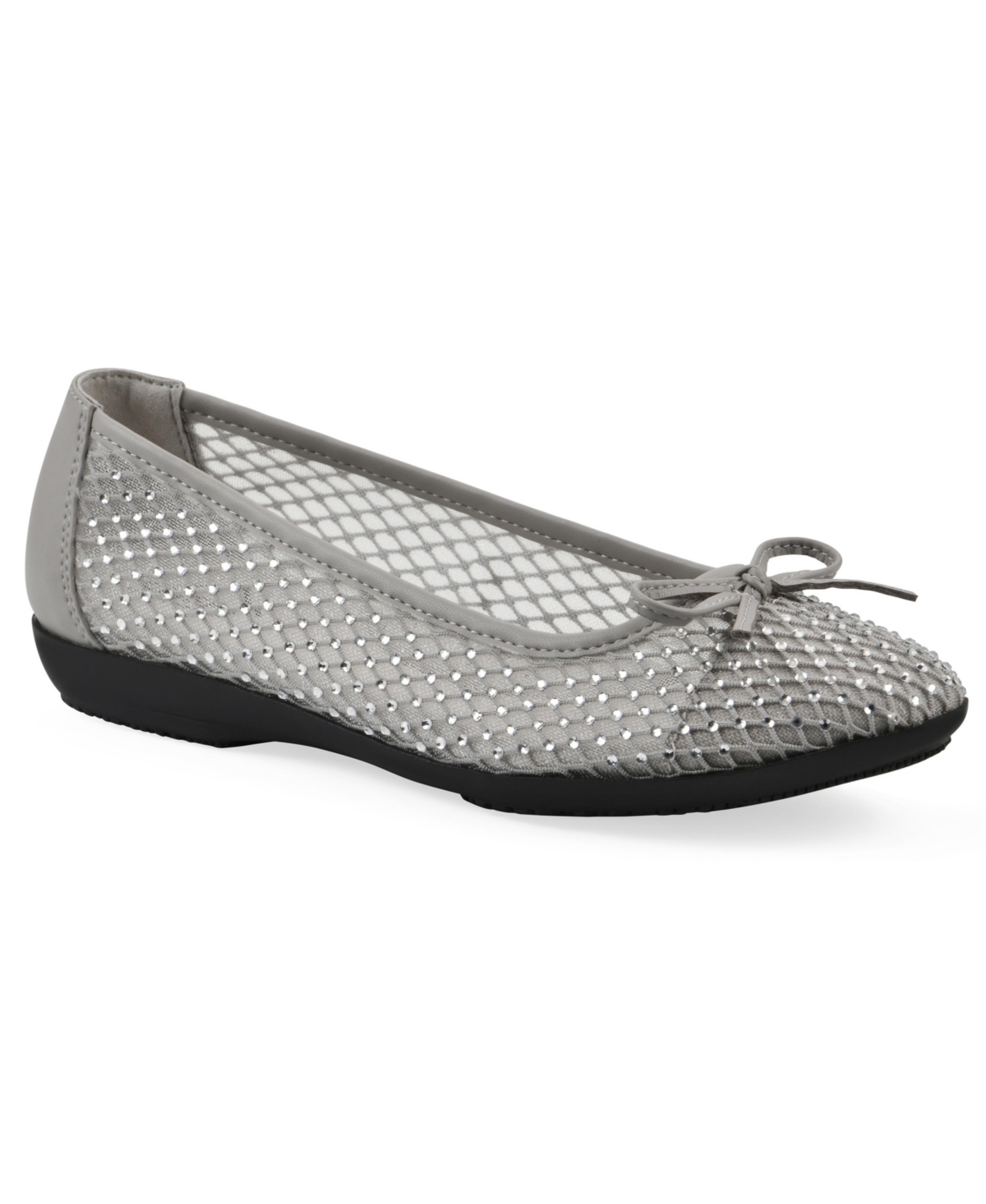 Cliffs By White Mountain Women's Carlicia Round Toe Ballet Flats In Silver Fabric