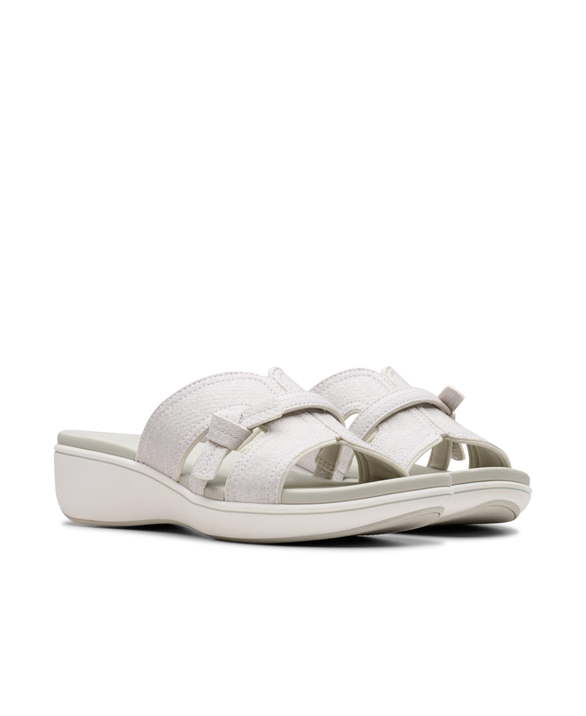 Clarks Cloudsteppers Women's Breeze Rae Mia Slip-on Flat Sandals In Off White Interest