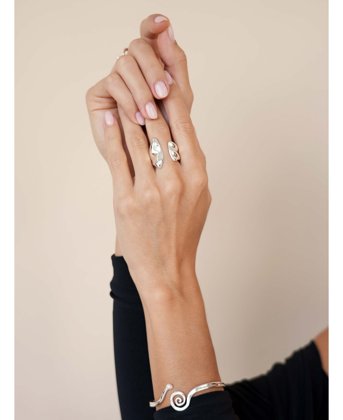 Ettika Liquid Lux 18k Yellow Gold Plated Ring In Gold