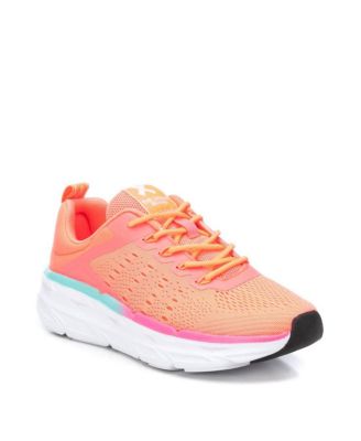 Women's Casual Sneakers By XTI