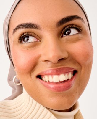 WANDERful World Silky-Soft Powder Blush