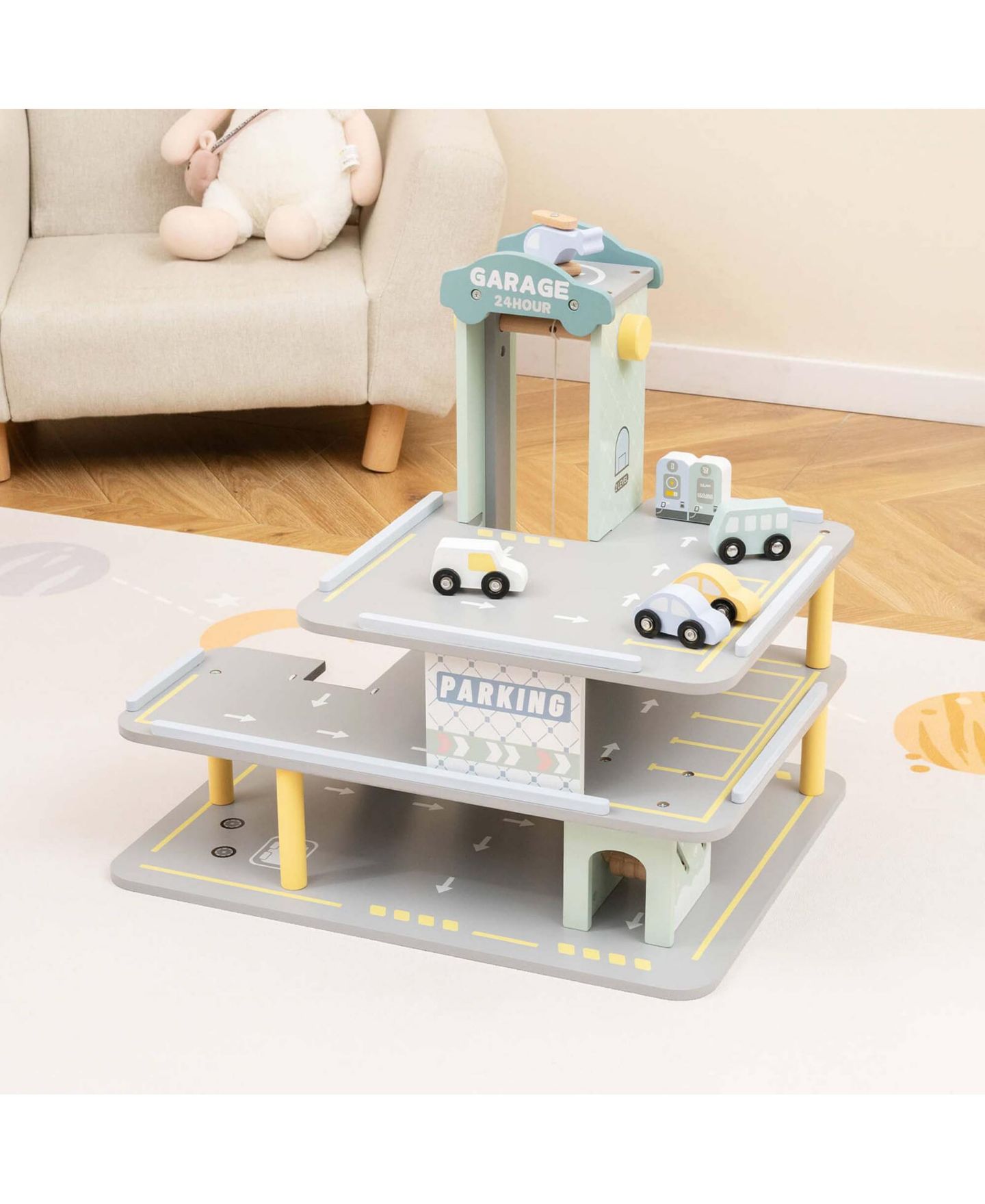 Детский игровой набор Costway 3-Tier Wooden Garage Playset with Working Elevator Helipad Ramp Car, цвет: Серый — фото 5