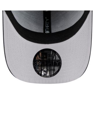 Men's Black Chicago Bulls Sport Night Visor Hit 39THIRTY Flex Hat