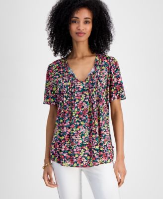 Women's Pintucked Floral-Print Top
