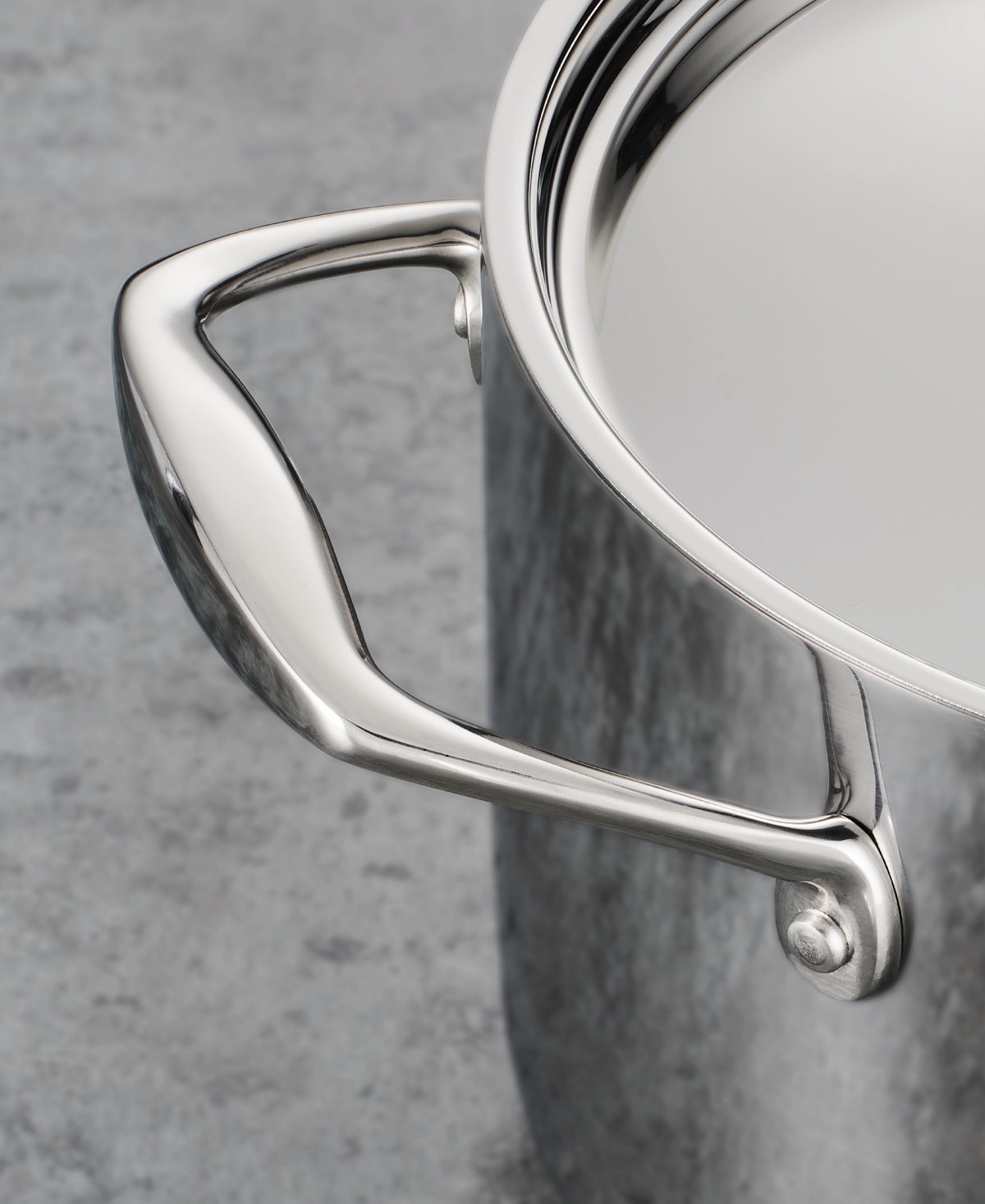 TRAMONTINA TRI-PLY CLAD STAINLESS STEEL 6-QT. COVERED DEEP SAUTE PAN 