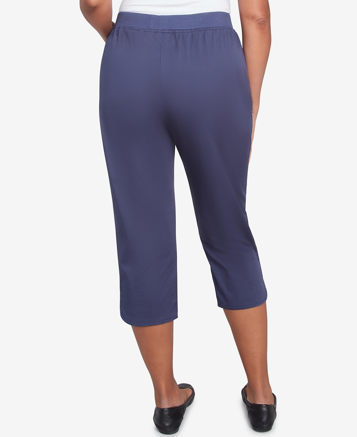 Alfred Dunner Plus Size Parrot Cay Novelty Cuff Tummy Control Capris Pants In Marine Blue