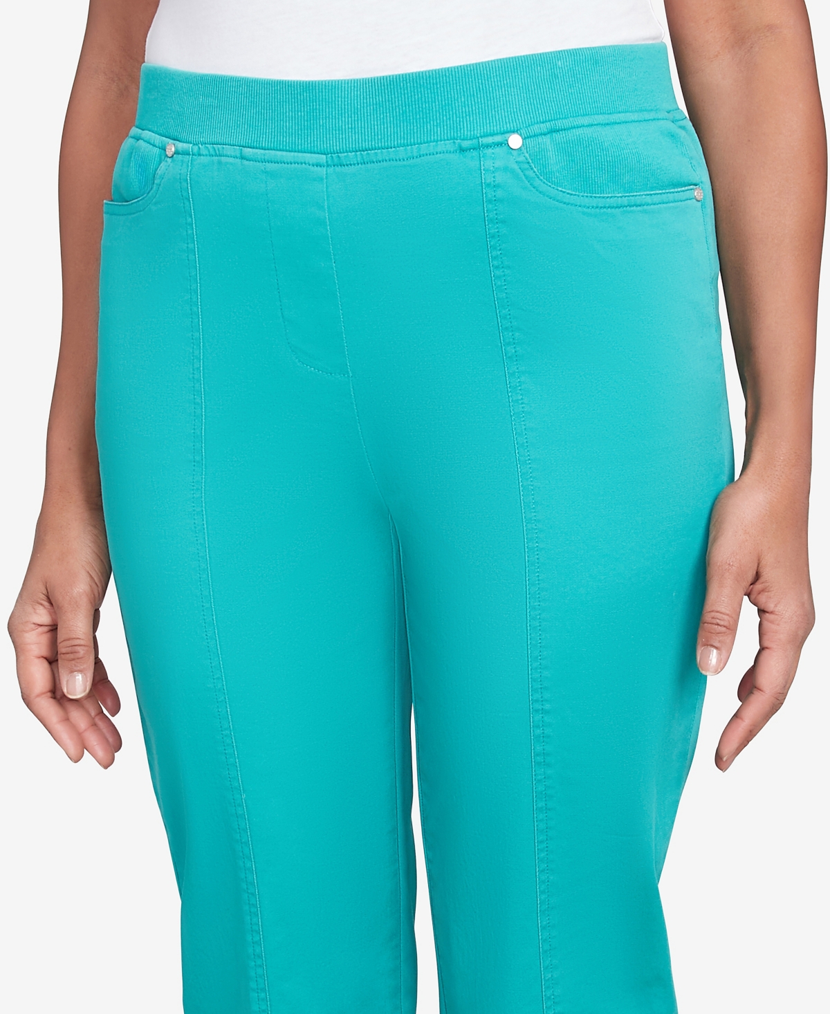 Alfred Dunner Plus Size Parrot Cay Novelty Cuff Tummy Control Capris Pants In Jade