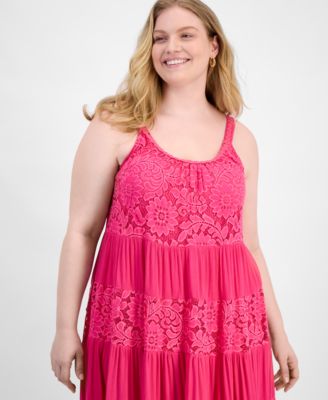 Plus Size Scoop-Neck Sleeveless Lace Maxi Dress