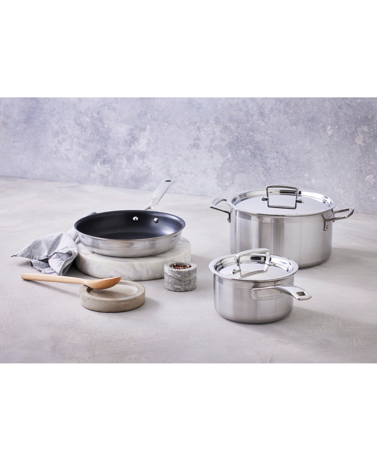 Le Creuset Classic Stainless Steel 5-pc. Cookware Set In Stainless Steel