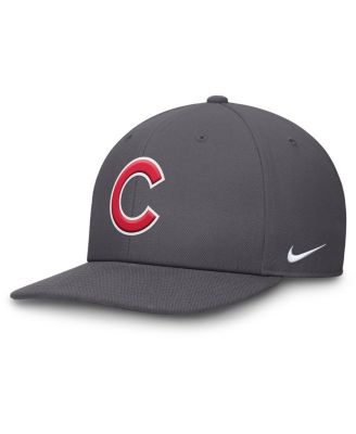 Nike - Men's Gray Chicago Cubs Pro Performance Snapback Hat
