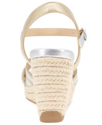 Women's Comi Almond Toe Wedge Sandals