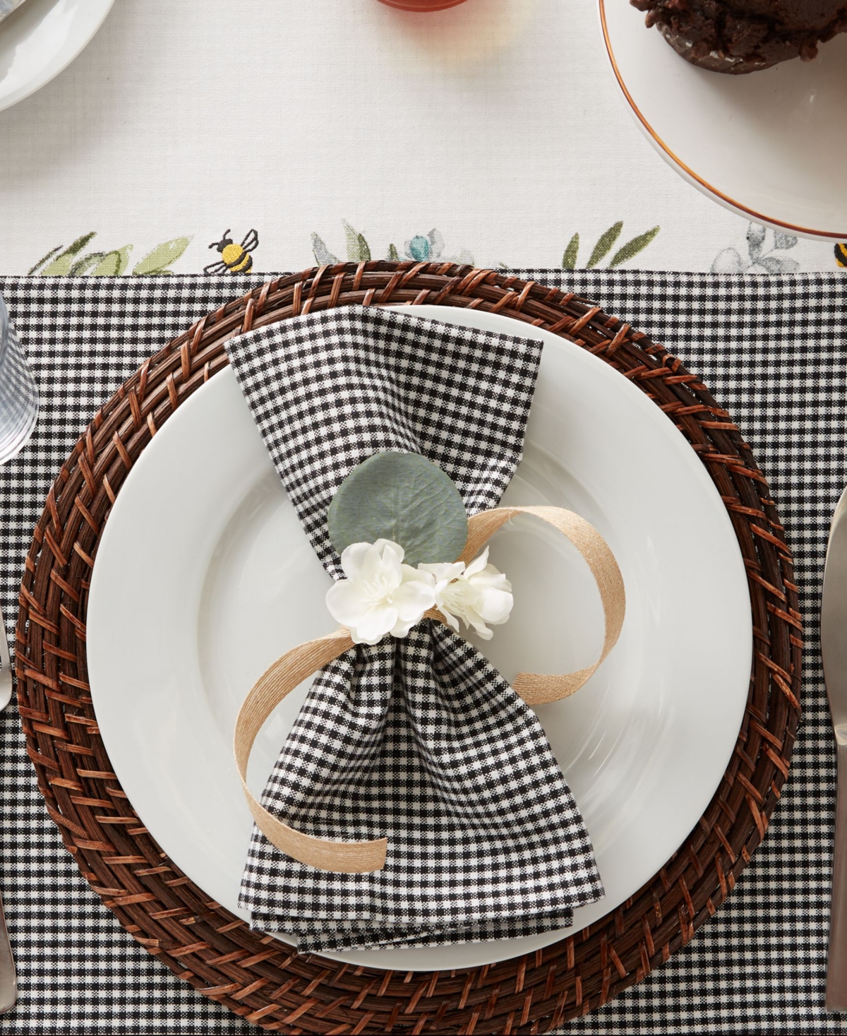 Design Imports Gingham Small Check Napkin, Set Of 6 In Black