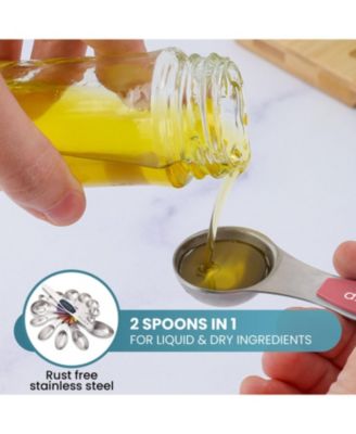 Set of 8 Stackable Magnetic Measuring Spoons with Leveler