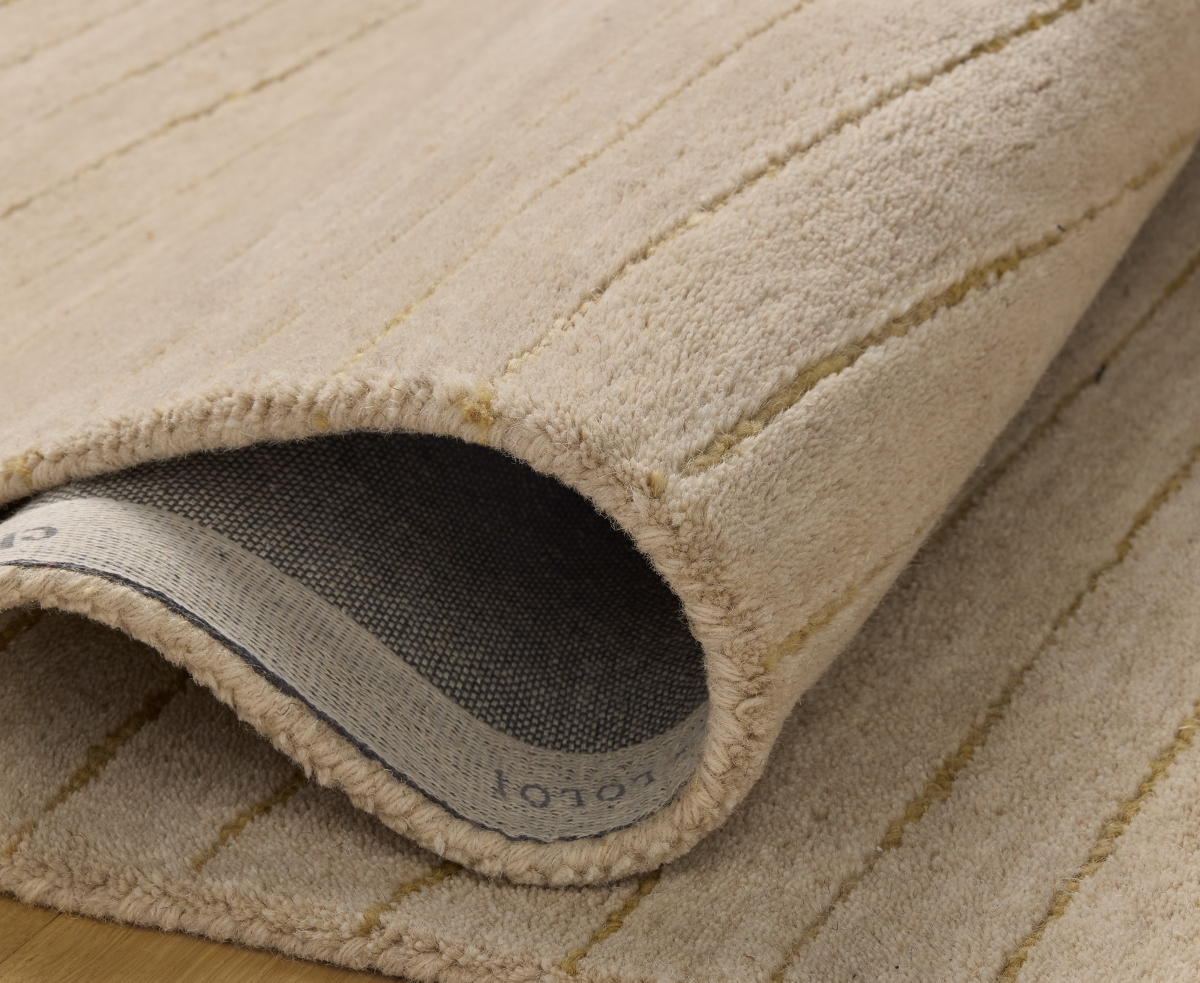 Chris Loves Julia Henry Hey-01 3'6''x5'6'' Area Rug In Beige