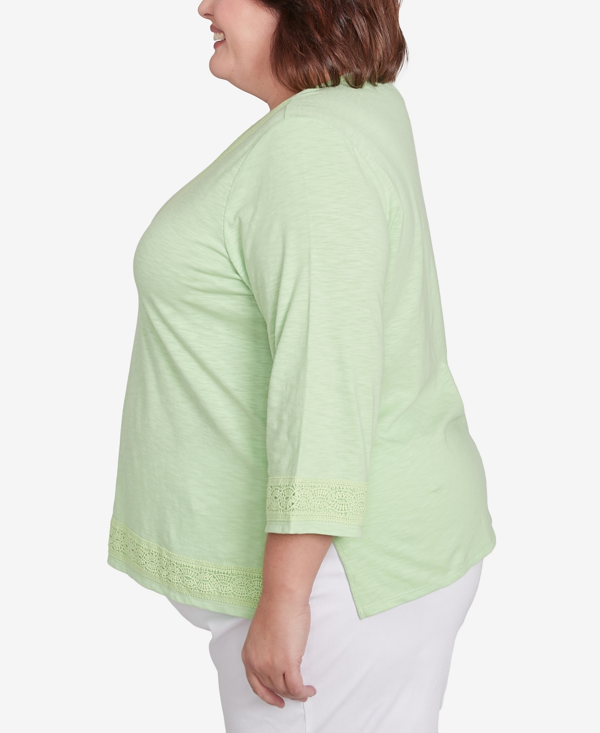 Alfred Dunner Plus Size Parrot Cay Solid Split Neck Lace Trim Top In Palm Green