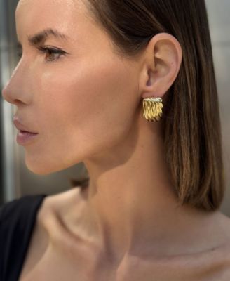 Gold Rectangle Wavy Earrings