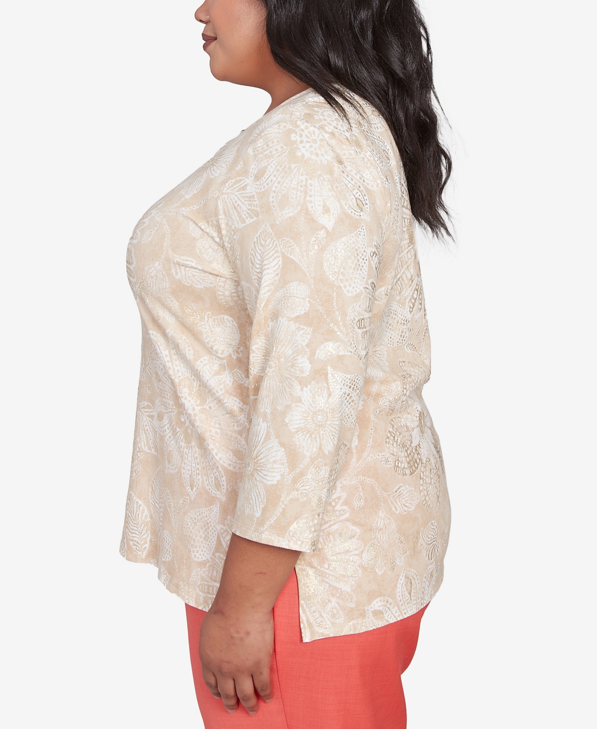 Alfred Dunner Plus Size Catalina Island Textured Floral Foil Accent Keyhole Neck Top In Linen