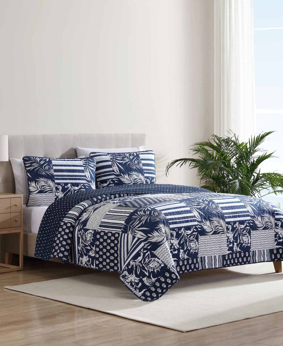 Nautica Avalon Patchwork Reversible 3-Pc. Quilt Set