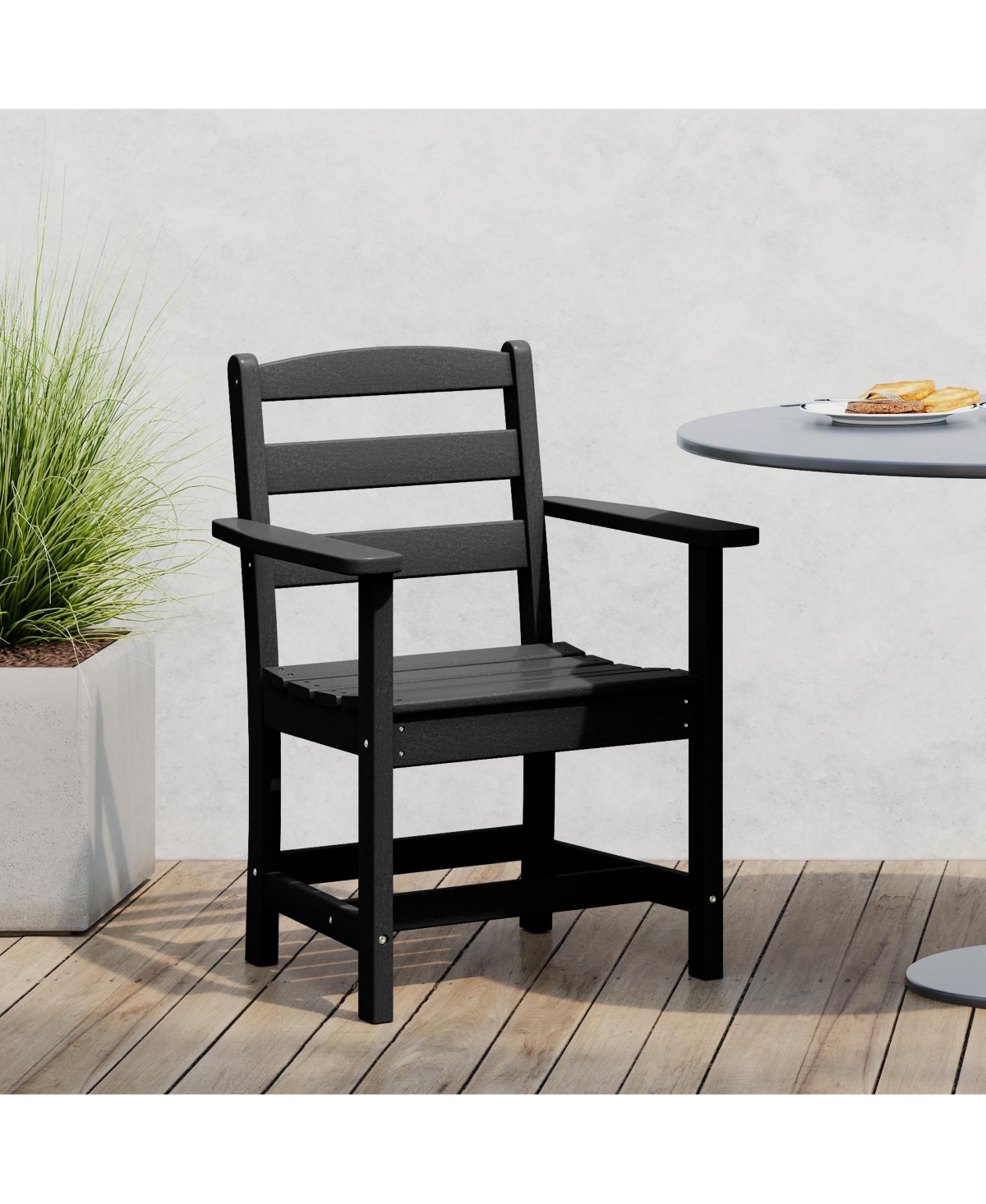 Outdoor Hdpe Patio Classic Dining Arm Chair
