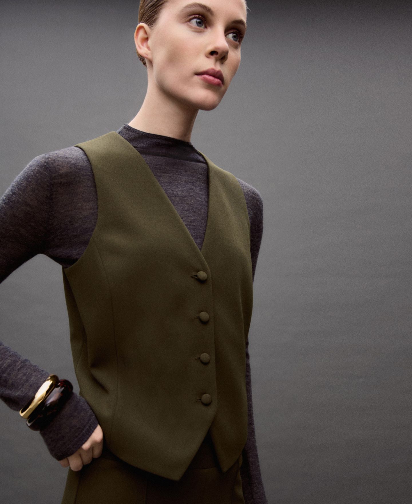 Женский топ Mango Buttoned Suit Waistcoat, цвет: Хаки — фото 8