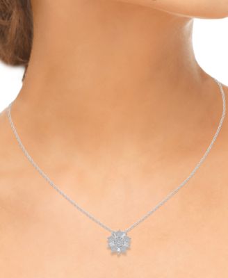 Diamond Flower 18" Pendant Necklace (1/2 ct. t.w.) in 14k White Gold