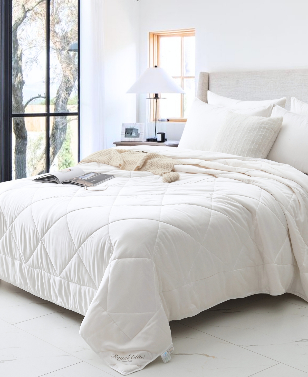 Royal Elite Luxurious Cooling Viscose Comforter, Queen In White
