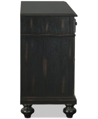 Daria Server, Created for Macy's