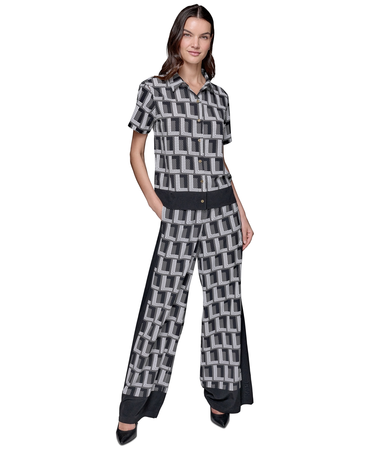 KARL LAGERFELD WOMEN'S GEOMETRIC-PRINT SHORT SLEEVE BUTTON-FRONT TOP 