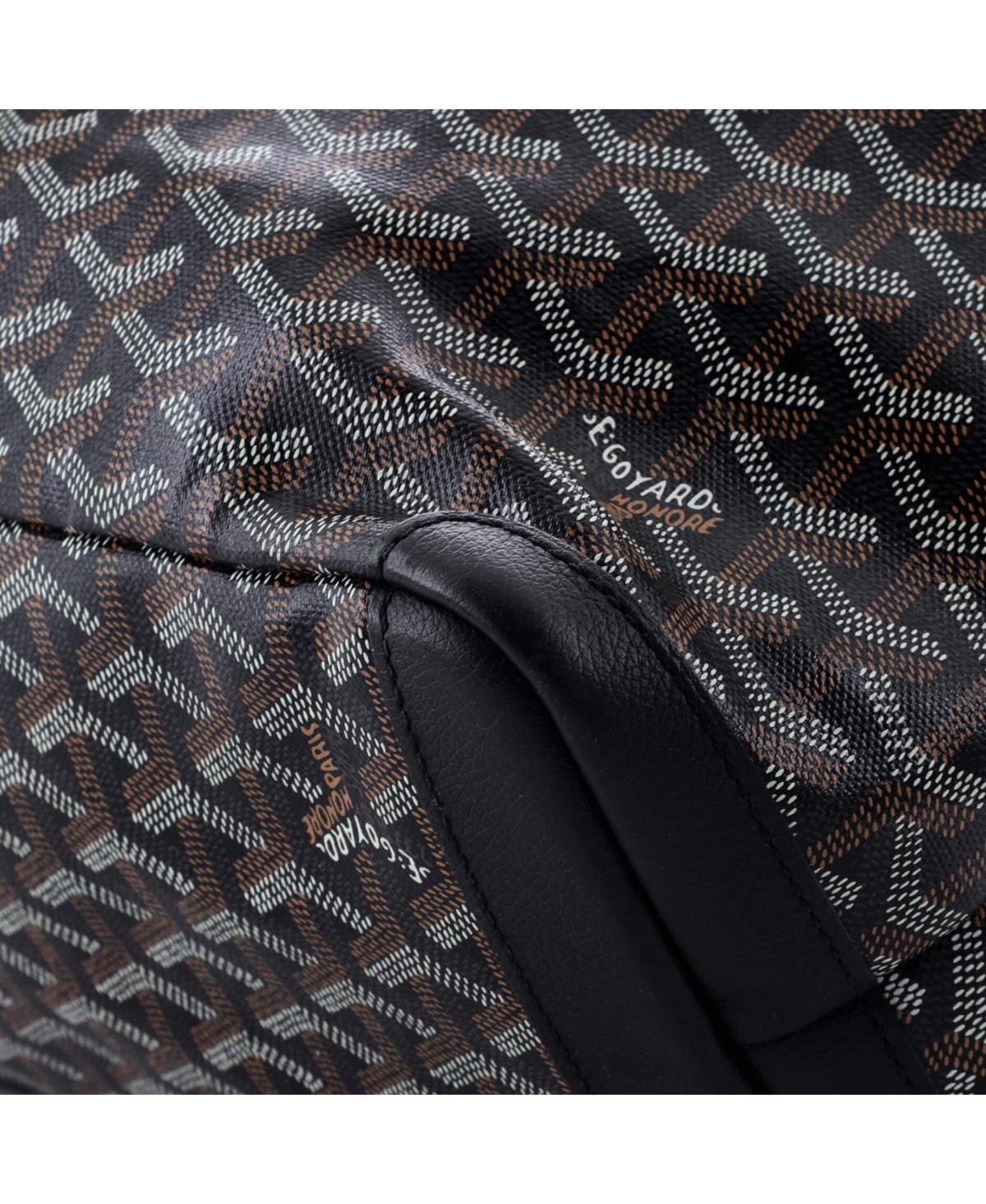 Pre-Owned Goyard Mm Artois Tote Coated Canvas
