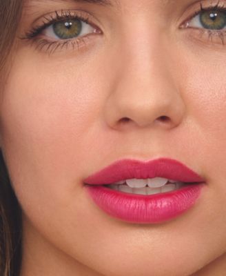 Hydrating Water Lip Stain With Kiss-Proof Wear & Matte Finish