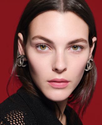 CHANEL N°1 DE CHANEL L'EAU ROUGE Revitalizing Fragrance Mist