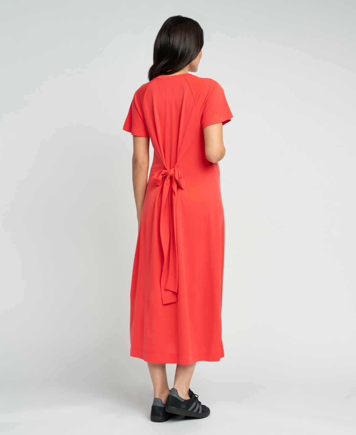 Shop Seraphine Women's Maternity T-shirt Dress In Coral