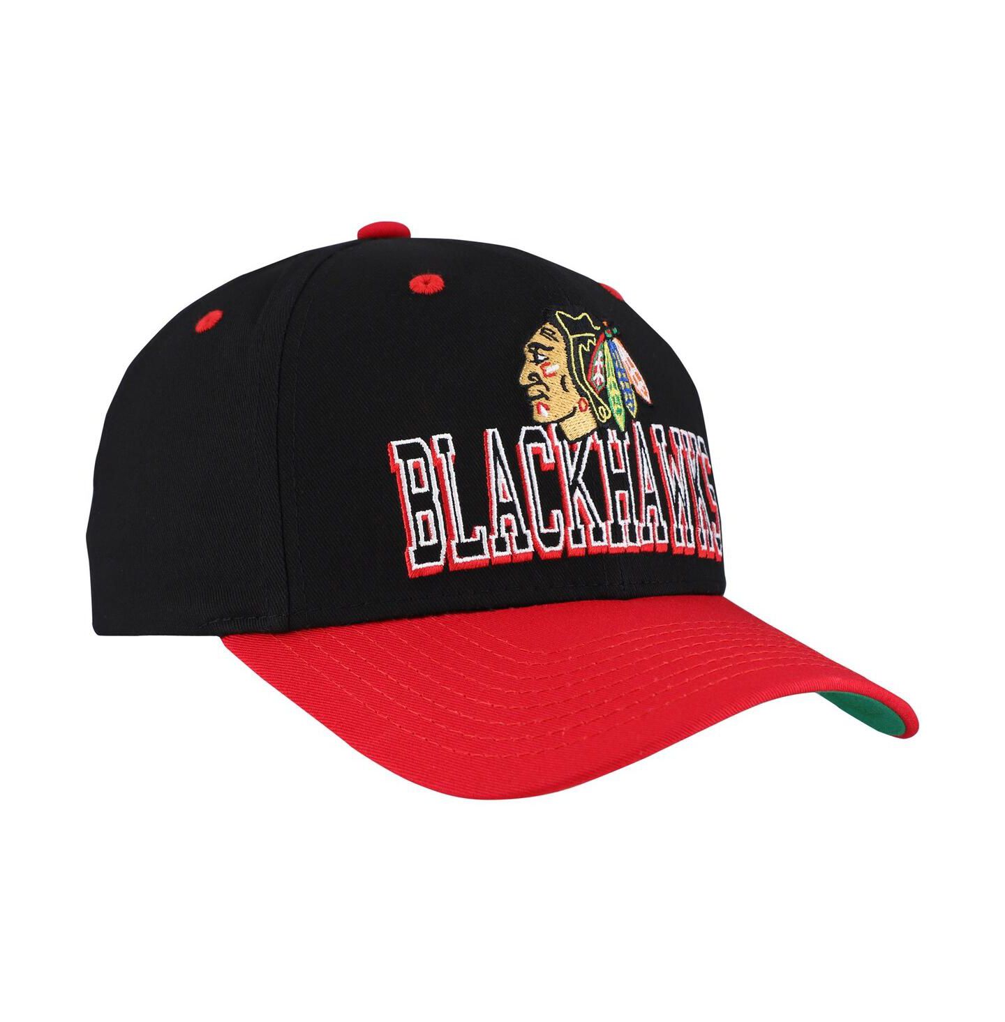 Мужская кепка Mitchell & Ness Black/Red Chicago Blackhawks Backside Script Two-Tone Pro Crown Adjustable Hat — фото 3