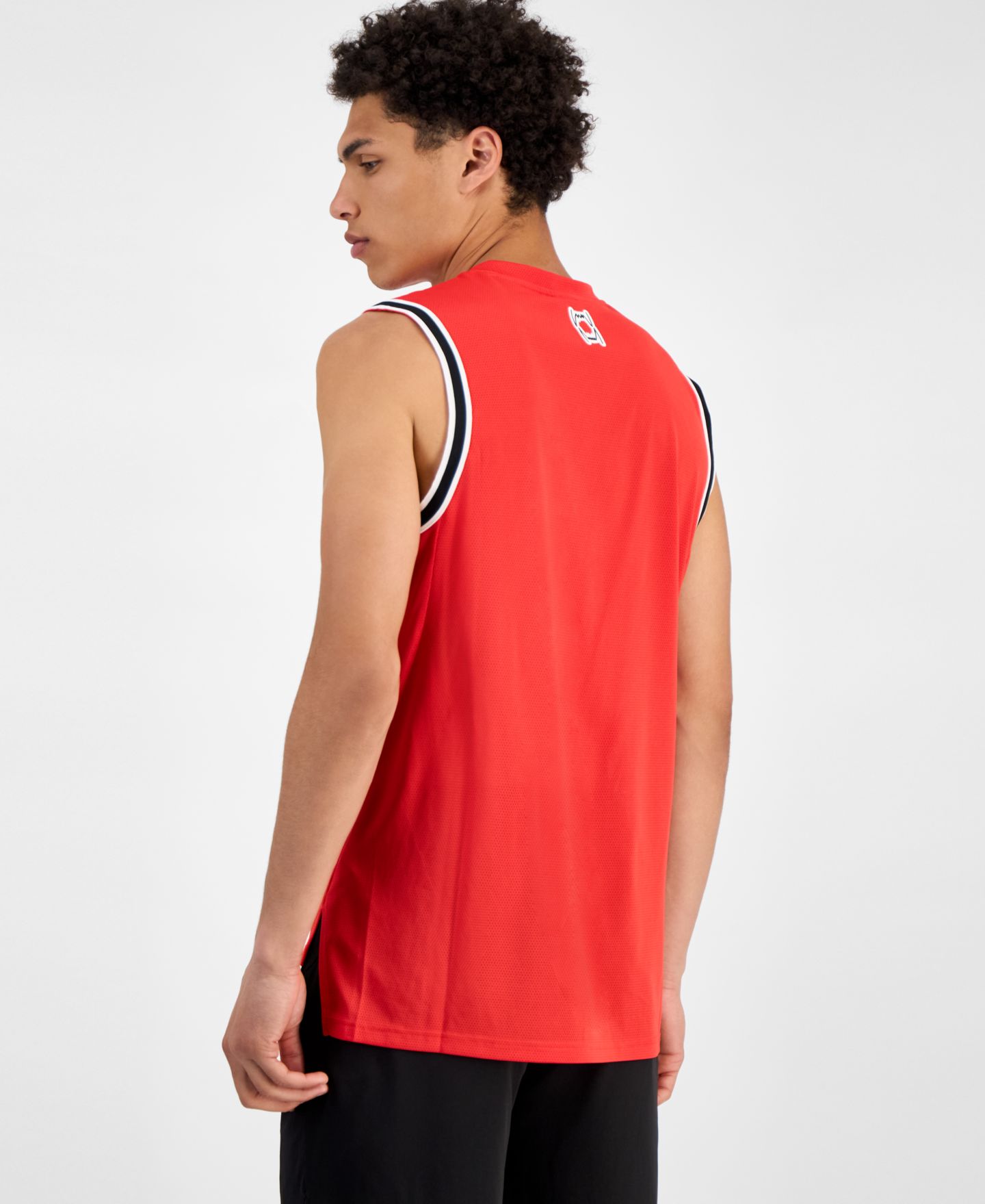Мужской топ PUMA Winning Shot Regular-Fit Mesh Logo, цвет: Красный — фото 4
