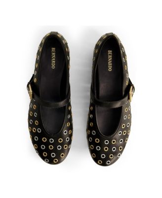 Bernardo Borden Grommet Mary Jane Flat